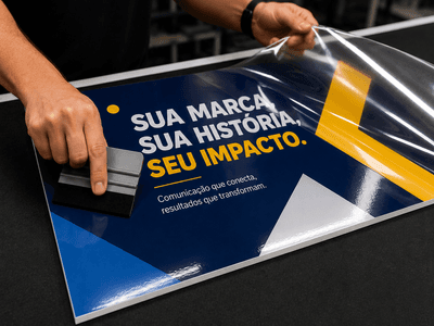 Laminação Brilho ( aplicação em adesivos)